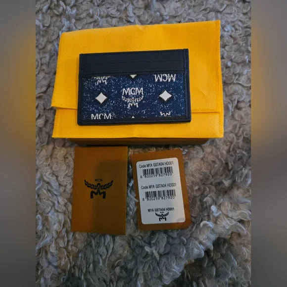 MCM Aren Denim Visetos Card Holder - Picture 4 of 5